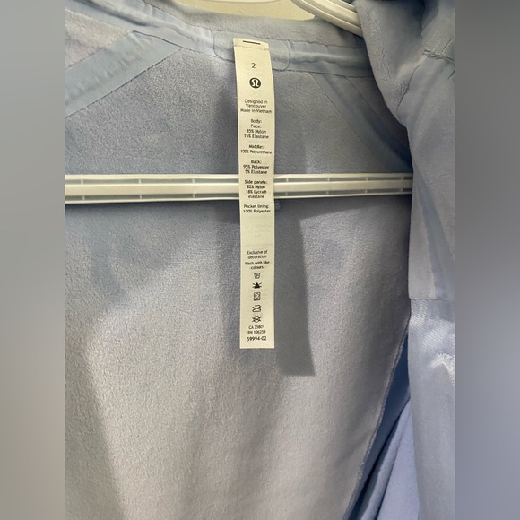 Like new - worn once - Picture 4 of 8